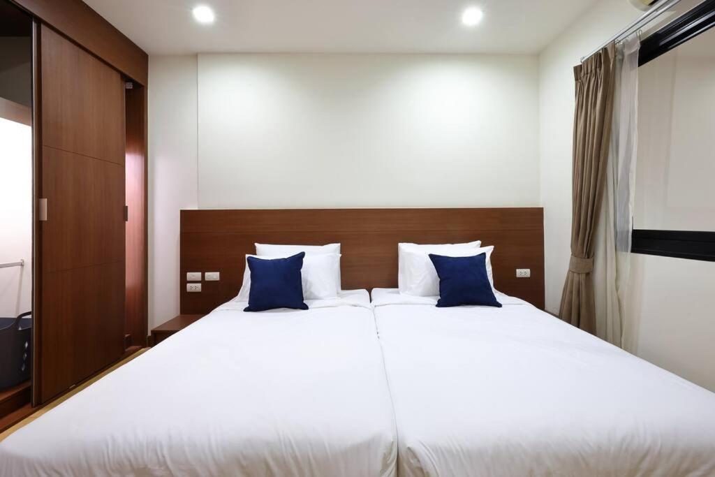 Specious Luxury 2 Bedrooms Apt. Chiang Mai Exterior foto