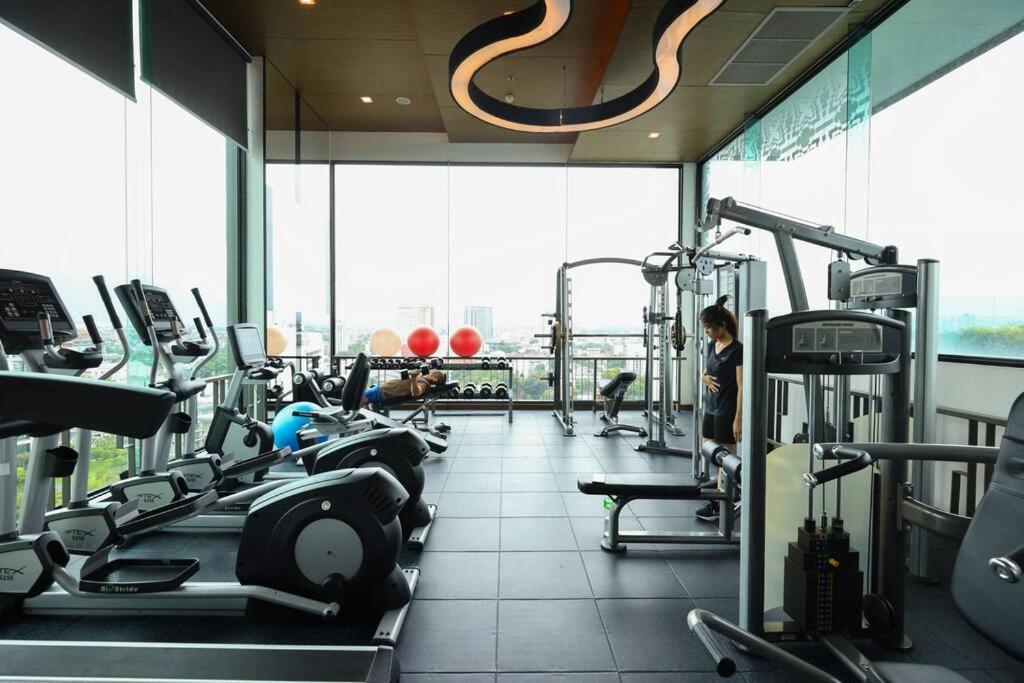 Specious Luxury 2 Bedrooms Apt. Chiang Mai Exterior foto