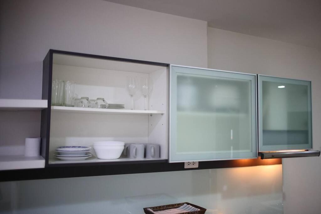 Specious Luxury 2 Bedrooms Apt. Chiang Mai Exterior foto